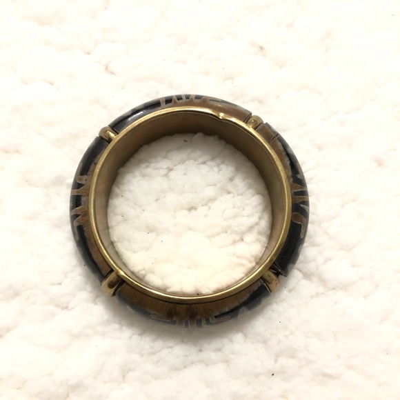 Retro style Fashion bangles - Picture 4 of 4